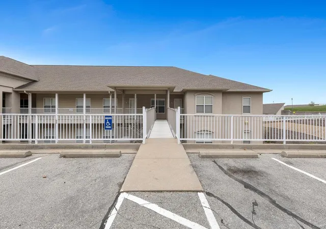 Photo 2 of Condo for sale at 1222 Lands End Pkwy #E 537, Osage Beach, MO 65065 | MLS# 25019650 | Listing updated on 2025-04-04