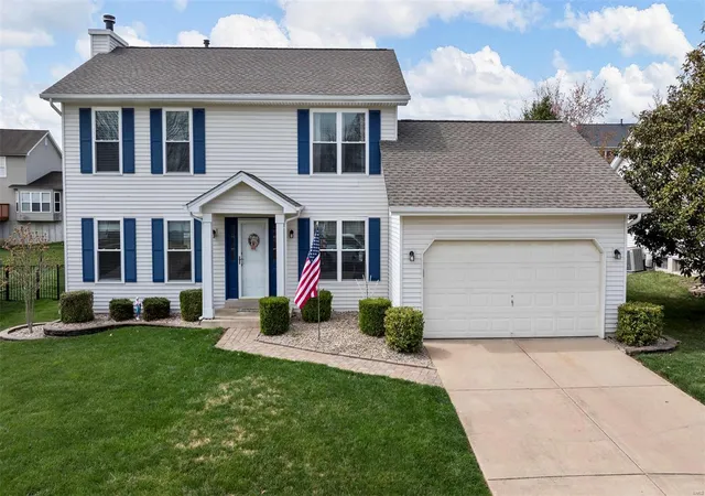Photo 1 of Single family home for sale at 371 Beckley Pl, Saint Charles, MO 63304 | MLS# 25019722 | Listing updated on 2025-04-03