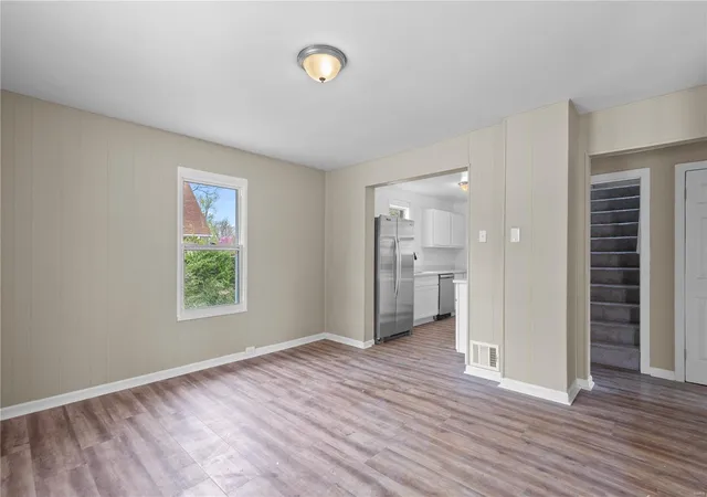 Photo 2 of Single family home for sale at 3004 Calvert Ave, Saint Louis, MO 63114 | MLS# 25019728 | Listing updated on 2025-04-02