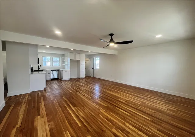Photo 2 of Single family home for sale at 7325 Field Ave, Saint Louis, MO 63116 | MLS# 25019825 | Listing updated on 2025-03-31