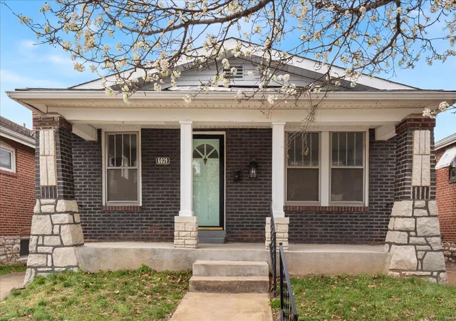 Photo 1 of Single family home for sale at 6039 Wanda Ave, Saint Louis, MO 63116 | MLS# 25019970 | Listing updated on 2025-04-03