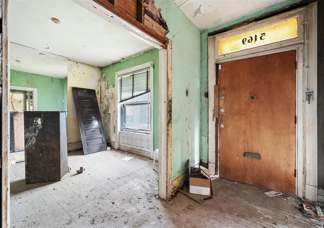 Photo 3 of Single family home for sale at 5169 Cates Ave, Saint Louis, MO 63108 | MLS# 25020106 | Listing updated on 2025-04-01