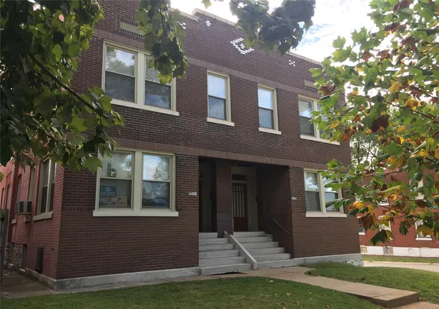 Photo 1 of Multi family home for sale at 3196 Portis Ave, Saint Louis, MO 63116 | MLS# 25020121 | Listing updated on 2025-04-01