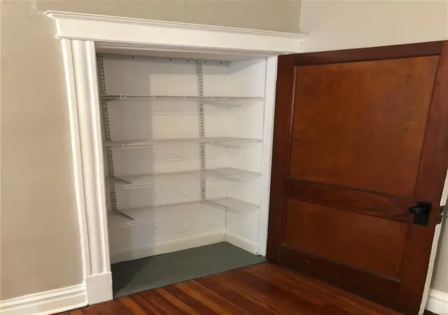 Photo 4 of Multi family home for sale at 3196 Portis Ave, Saint Louis, MO 63116 | MLS# 25020121 | Listing updated on 2025-04-01