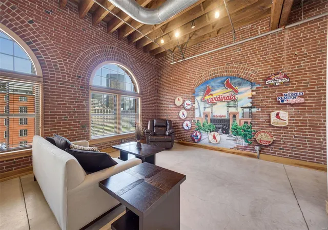 Condo for sale at 1004 Spruce St #514, Saint Louis, MO 63102 | MLS# 25020188