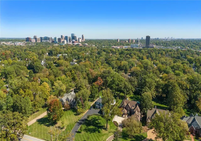 Photo 48 of Single family home for sale at 1208 Lay Rd, Saint Louis, MO 63124 | MLS# 25020344 | Listing updated on 2025-04-02