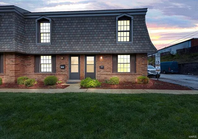 Photo 1 of Townhouse for sale at 1918 Union Rd, Saint Louis, MO 63125 | MLS# 25020436 | Listing updated on 2025-04-04