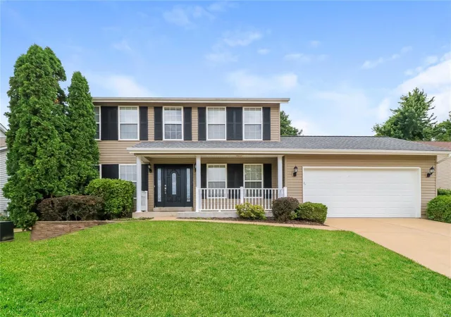 Photo 1 of Single family home for sale at 1826 Basket Oak Dr, Saint Charles, MO 63303 | MLS# 25020517 | Listing updated on 2025-04-02