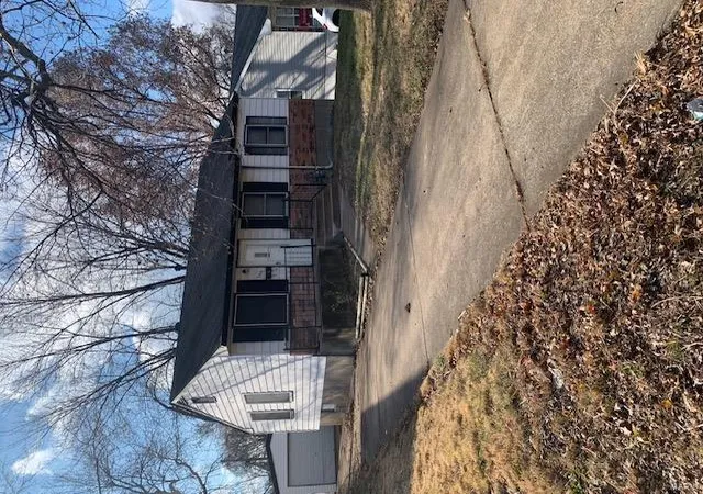 Photo 1 of Single family home for sale at 306 Midlothian Rd, Saint Louis, MO 63137 | MLS# 25020606 | Listing updated on 2025-04-03