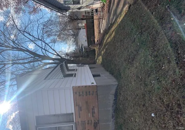 Photo 2 of Single family home for sale at 306 Midlothian Rd, Saint Louis, MO 63137 | MLS# 25020606 | Listing updated on 2025-04-03