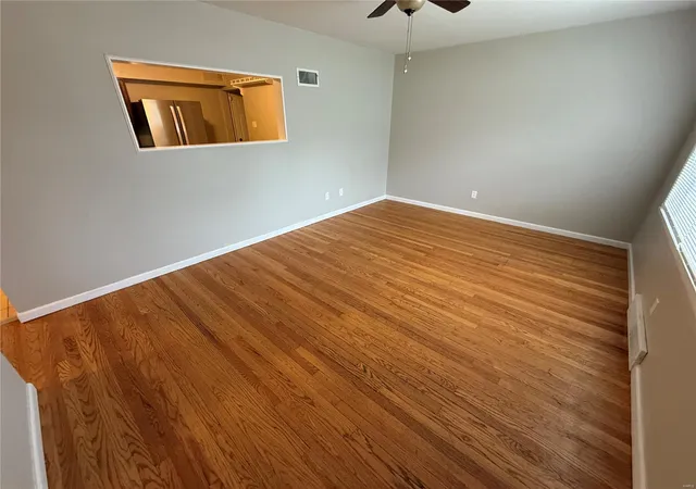 Photo 3 of Single family home for sale at 1451 Widefields Ln, Saint Louis, MO 63138 | MLS# 25020813 | Listing updated on 2025-04-03