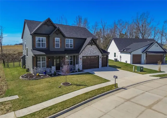 Photo 1 of Single family home for sale at 6380 Gateway Arch Way, Ashland, MO 65010 | MLS# 25020842 | Listing updated on 2025-04-03