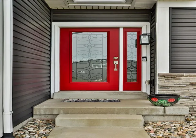 Photo 4 of Single family home for sale at 130 Royal Inverness Pkwy, O Fallon, MO 63368 | MLS# 25020963 | Listing updated on 2025-04-04