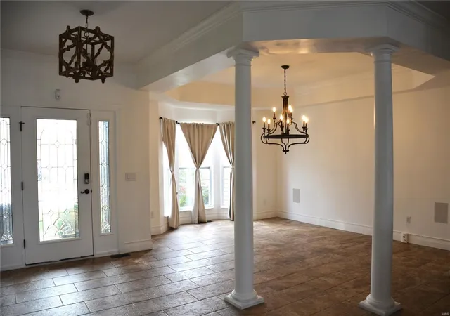Photo 3 of Single family home for sale at 606 Orchid Dr, O Fallon, MO 63366 | MLS# 25020986 | Listing updated on 2025-04-06