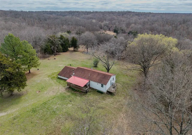 Photo 1 of Single family home for sale at 29796 Sawmill, Edwards, MO 65326 | MLS# 25021059 | Listing updated on 2025-04-04