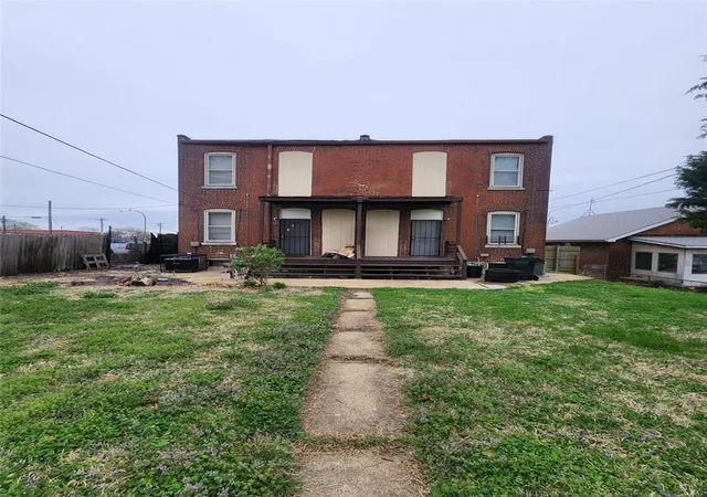 Photo 2 of Multi family home for sale at 5911 Broadway St, Saint Louis, MO 63111 | MLS# 25021124 | Listing updated on 2025-04-05