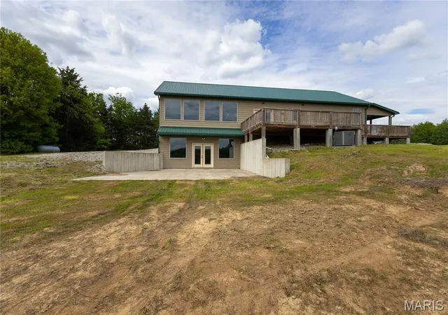 Photo 1 of Single family home for sale at 14000 Sydney Rd, Hannibal, MO 63401 | MLS# MIS25033288 | Listing updated on 2025-09-17