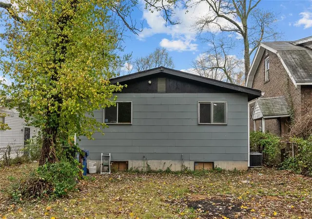 Photo 1 of Single Family Residence at 519 Graf Ave, Saint Louis, MO 63135 | MLS# MIS25034607 | | Sold on 2025-07-24