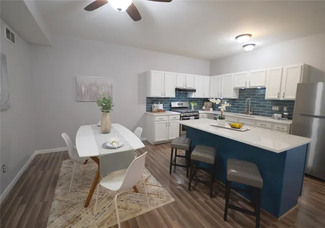 Photo 2 of Single Family Residence at 2922 Pennsylvania Ave, Saint Louis, MO 63118 | MLS# MIS25034931 |  | Sold on 2025-07-30