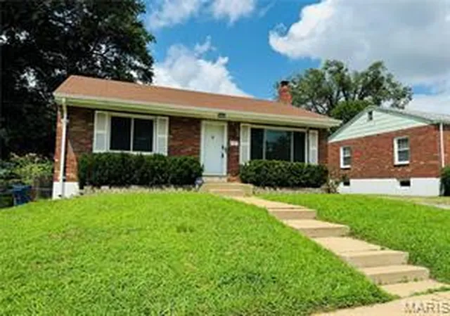 Photo 1 of Single Family Residence at 7749 W Ranken Ave, Saint Louis, MO 63117 | MLS# MIS25035300 | | Sold on 2025-06-23