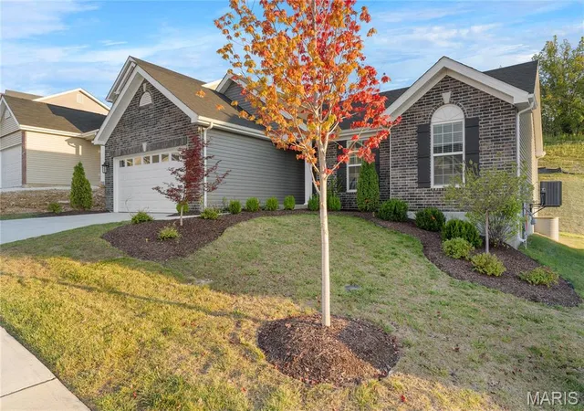 Photo 1 of Single Family Residence at 7405 Shadow Point Dr, Saint Louis, MO 63129 | MLS# MIS25038390 | | Sold on 2025-11-20