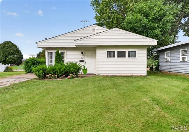 Single family home for sale at 1365 Saint Jean St, Florissant, MO 63031 | MLS# MIS25039156