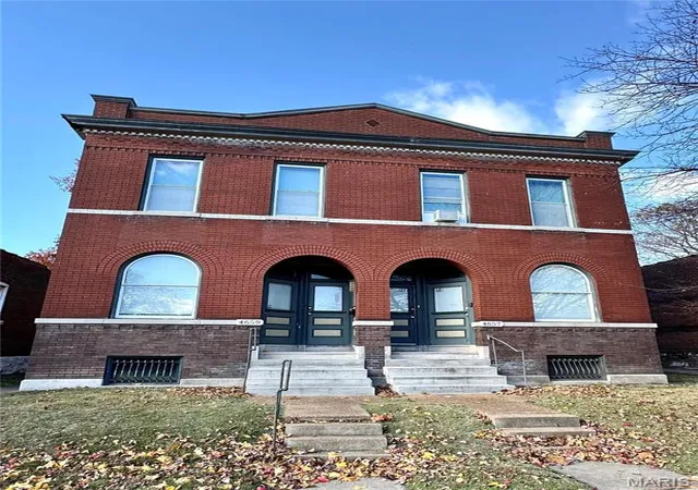Multi Family at 4657 Idaho Ave, Saint Louis, MO 63111 | MLS# MIS25040249 | | Sold on 2025-10-31