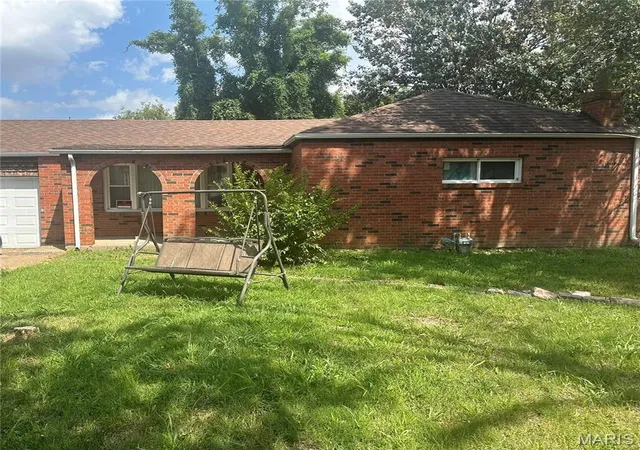 Single family home for sale at 801 Howell Ave, East Saint Louis, IL 62206 | MLS# MIS25040688 | Listing updated on 2025-08-07