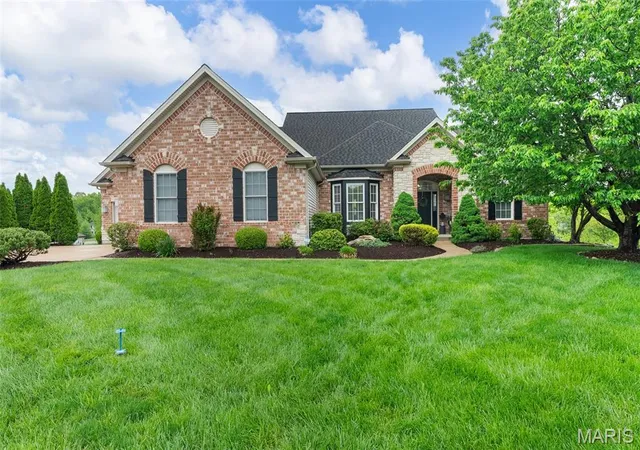Single Family Residence at 4304 Austin Pass Ct, Saint Charles, MO 63304 | MLS# MIS25041708 | | Sold on 2025-11-03
