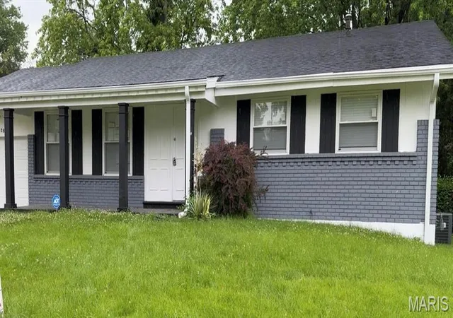 Single family home for sale at 10528 Langford Dr, Saint Louis, MO 63136 | MLS# MIS25042147 | Listing updated on 2025-08-14