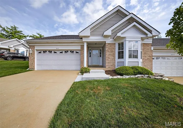 Villa at 2417 S Lakeridge Ct, Lake Saint Louis, MO 63367 | MLS# MIS25042598 |  | Sold on 2025-09-25