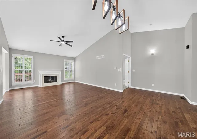Photo 4 of Villa at 2417 S Lakeridge Ct, Lake Saint Louis, MO 63367 | MLS# MIS25042598 |  | Sold on 2025-09-25
