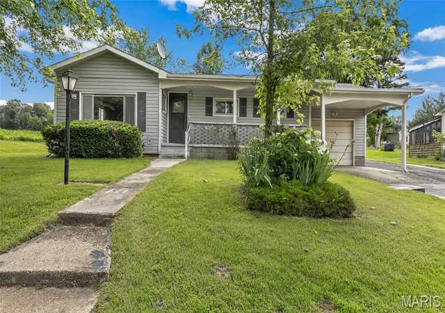 Photo 1 of Single Family Residence at 4405 Berger Rd, Berger, MO 63014 | MLS# MIS25042899 | | Sold on 2025-09-23