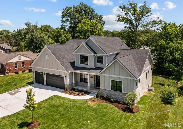 Photo 4 of Single Family Residence at 1050 Couch Ave, Saint Louis, MO 63122 | MLS# MIS25043029 |  | Sold on 2025-08-08