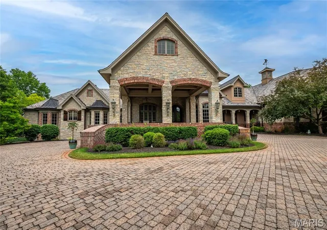 4th image of 4 Slate River Way, Wentzville, MO 63385 | MLS# MIS25043147
