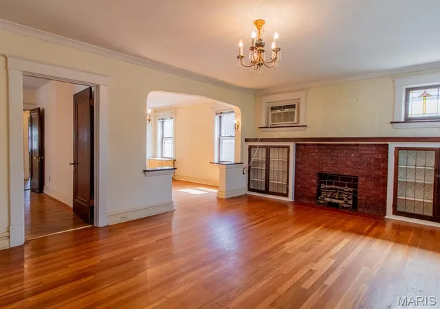 Photo 2 of Multi Family at 4945 Sutherland Ave, Saint Louis, MO 63109 | MLS# MIS25043530 |  | Sold on 2025-07-30