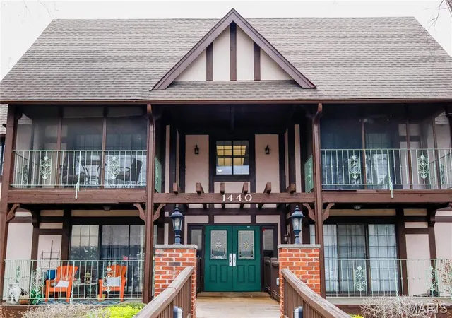 Condominium at 1440 Heritage Landing #111, Saint Charles, MO 63303 | MLS# MIS25043615 | | Sold on 2025-08-29