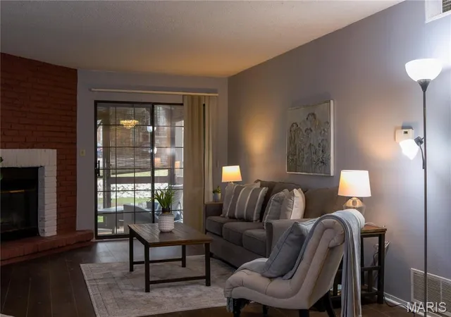 Photo 1 of Condominium at 1440 Heritage Landing #111, Saint Charles, MO 63303 | MLS# MIS25043615 | | Sold on 2025-08-29