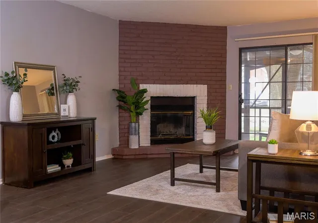 Photo 4 of Condominium at 1440 Heritage Landing #111, Saint Charles, MO 63303 | MLS# MIS25043615 | | Sold on 2025-08-29