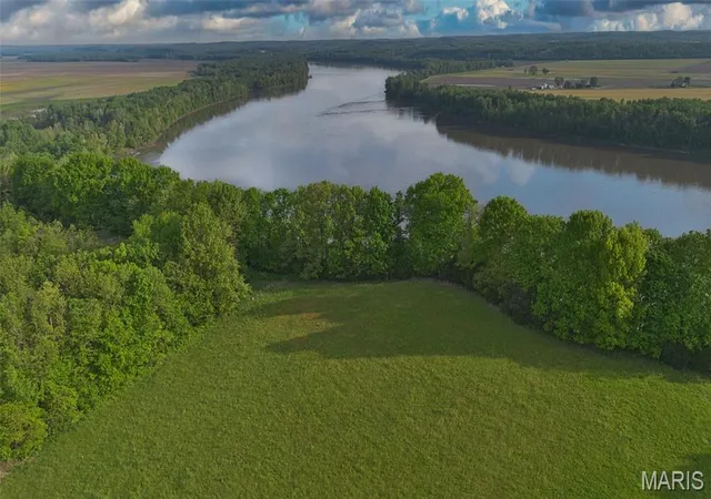 Photo 1 of Land at 0 Vine St, New Haven, MO 63068 | MLS# MIS25045798 | | Sold on 2025-09-26