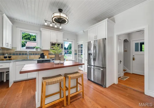 Photo 4 of Single Family Residence at 2733 Hermitage Ave, Saint Louis, MO 63143 | MLS# MIS25046654 | | Sold on 2025-08-04