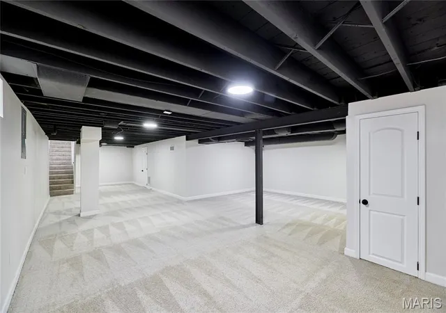 Photo 4 of Single Family Residence at 8634 Mayflower Ct, Saint Louis, MO 63132 | MLS# MIS25046993 | | Sold on 2025-11-21