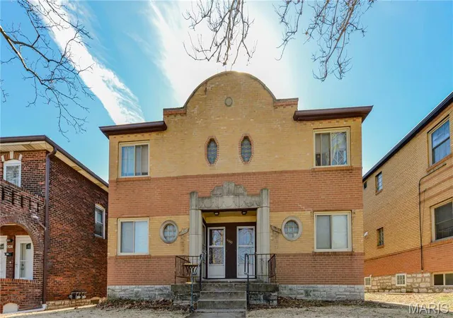 Photo 1 of Sale Pending at 5050 Potomac St, Saint Louis, MO 63139 | MLS# MIS25047464 | Listing updated on 2025-07-10