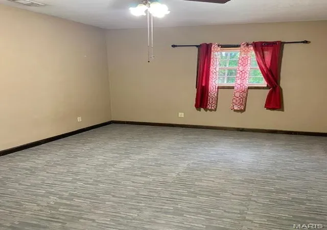 Photo 5 of Single Family Residence at 17800 County Road 527, Bloomfield, MO 63825 | MLS# MIS25047542 | | Sold on 2026-03-30
