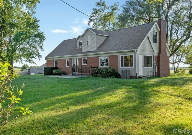 Photo 2 of Single family home for sale at 64234 Hwy 6, Green Castle, MO 63544 | MLS# MIS25047802 | Listing updated on 2026-09-14