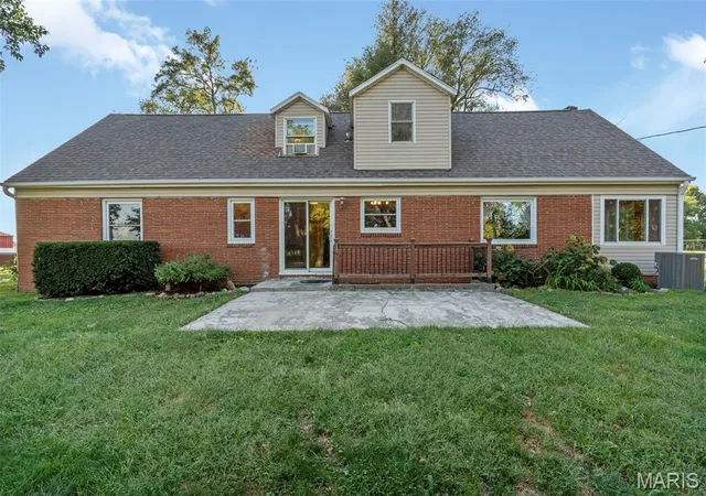 Photo 3 of Single family home for sale at 64234 Hwy 6, Green Castle, MO 63544 | MLS# MIS25047802 | Listing updated on 2026-09-14