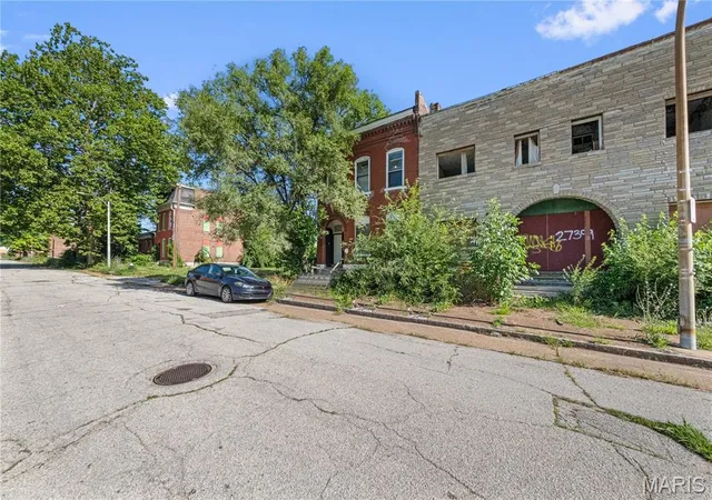 Multi family home for sale at 2743 Madison St, Saint Louis, MO 63106 | MLS# MIS25050087 | Listing updated on 2025-12-15
