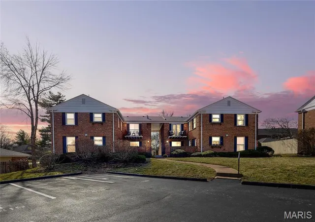 Condo for sale at 13419 Land O Woods Dr #6, Saint Louis, MO 63141 | MLS# MIS25050093 | Listing updated on 2025-10-02