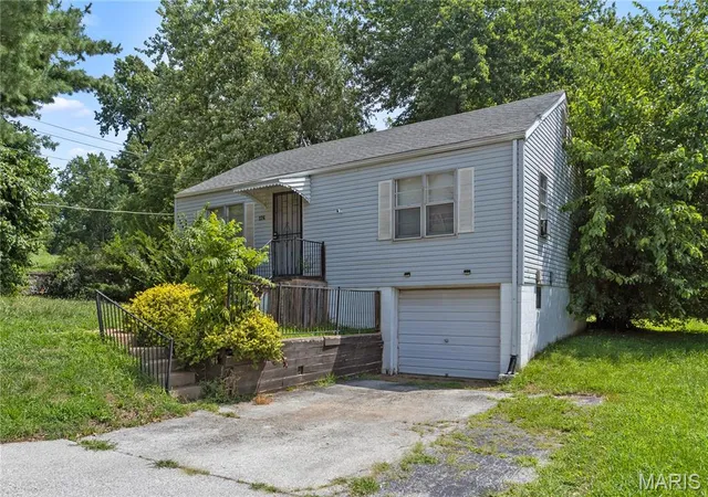 1st image of 326 Atwater Ave, Saint Louis, MO 63135 | MLS# MIS25050096