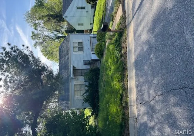 3rd image of 326 Atwater Ave, Saint Louis, MO 63135 | MLS# MIS25050096